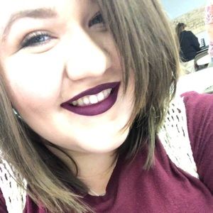 Meet your Posher, Lezlee